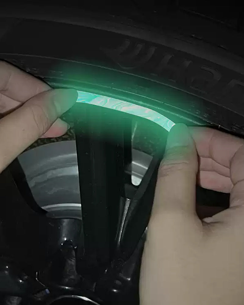 đAutocollants anti-collision pour pneus de voiture lumineux